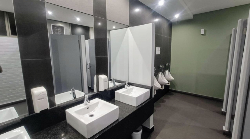 To Let commercial Property for Rent in Salt River Western Cape